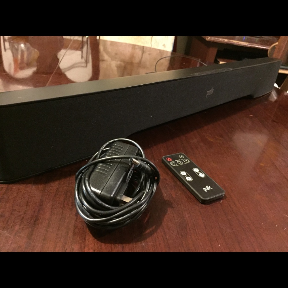 POLK AUDIO SOUNDBAR